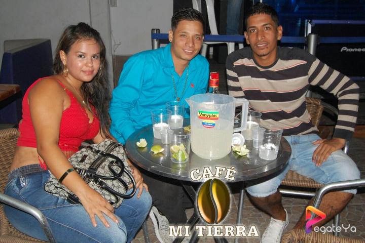 Foto 4 de Cafe Mi Tierra - 2do Fds Abril 2016 en Cafe Mi Tierra, Cali