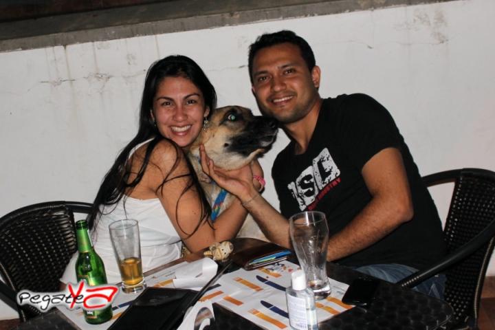 Foto 14 de Charly Food Bar - 3er FDS Octubre en Charly Food Bar, Cali