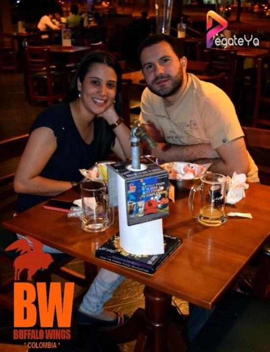 Foto 6 de Bufalo Wings - 4to FDS Julio 2015 en Búfalo Wings - Cali, Cali