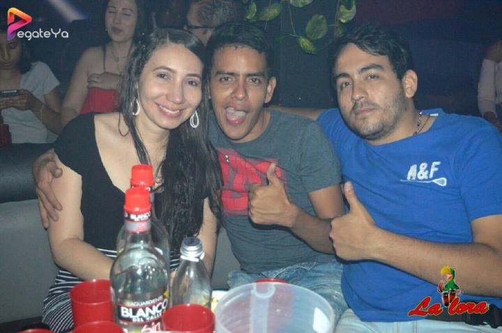 Foto 28 de La Lora - 3er Fds Abril 2017 en La Lora Bar, Cali