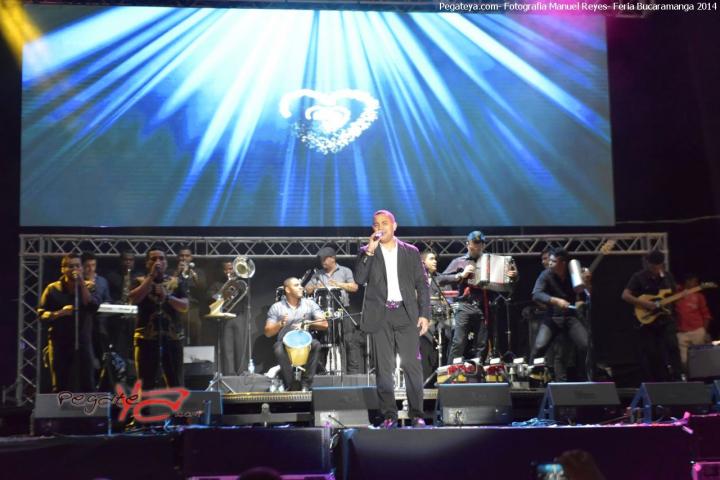 Foto 8 de Tsunami Vallenato en Fiestas Colombia, Medellín