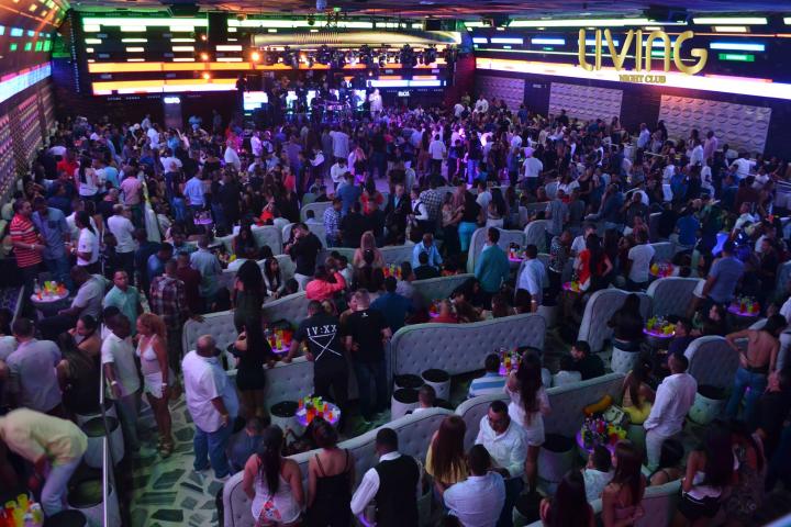 Foto 25 de Living - 2do Fds Julio 2017 en Living Night Club, Cali