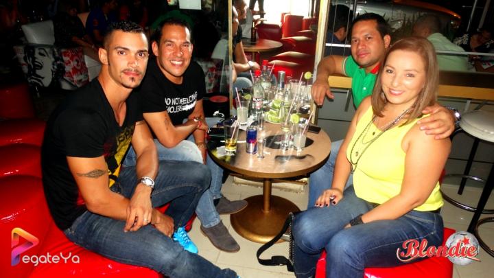 Foto 24 de Blondie - 2do FDS Abril 2015 en Blondie Bar Cali, Cali