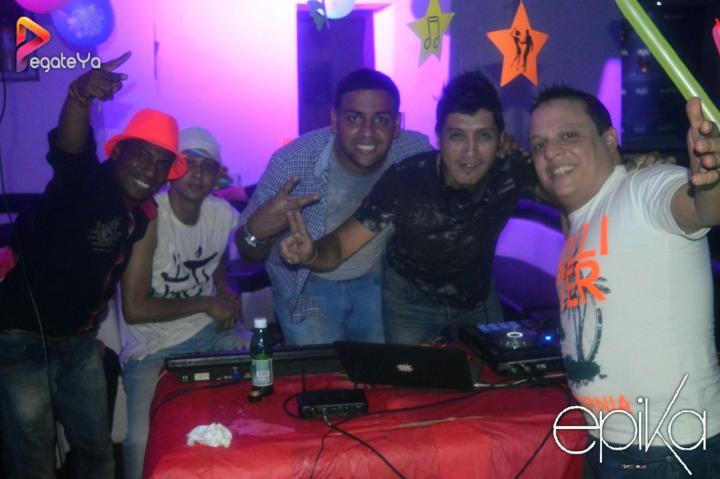 Foto 4 de Epika - 1er5 FDS Oct 2015 en Epika Night Club, Cali