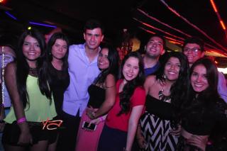 Foto 66 de Bar BLING 12 de abril de 2014 en Bar Bling Bucaramanga, Bucaramanga