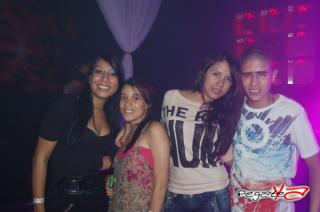 Foto 47 de The End 27 de Abril en THE END Discoteca Medellin, Medellín