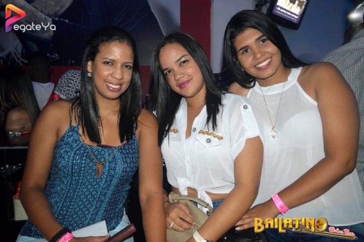 Foto 20 de Bailatino - AMOR & AMISTAD 2016 en Bailatino - Bar, Cali