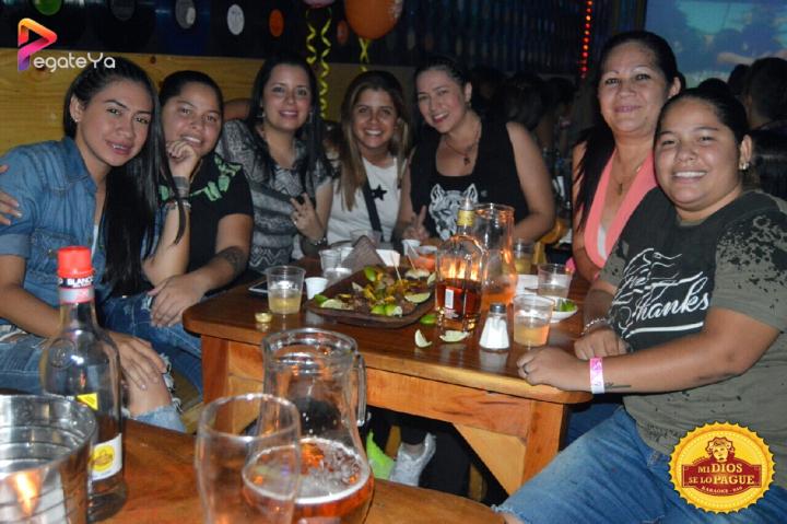Foto 53 de Mi Dios se lo Pague - 3er Fds Febrero 17 en Fonda Mi Dios Se Lo Pague, Cali