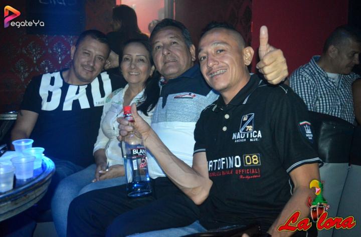 Foto 30 de La Lora - 3er Fds Julio 2017 en La Lora Bar, Cali