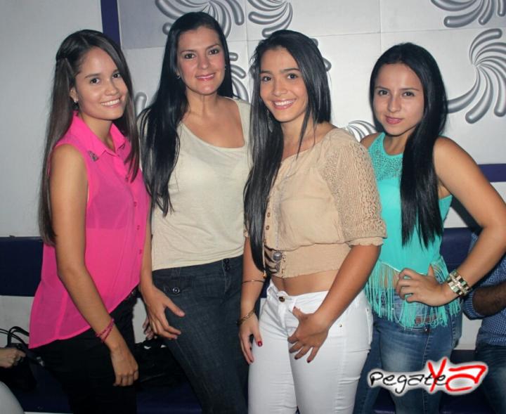 Foto 2 de Ahma Bar - Agosto 01 del 2014 en Ahma Cali, Cali