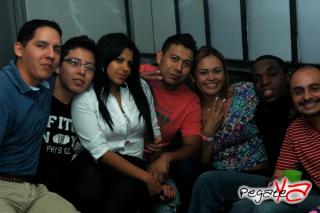 Foto 12 de Abril 13 del 2012 en Babel / Barra Libre Cali, Cali