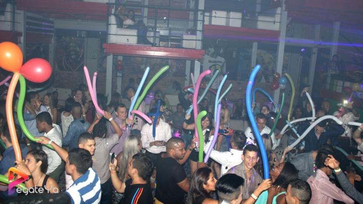 Foto 25 de Favela Club - Febrero 21 del 2015 en Favela Club Menga, Cali