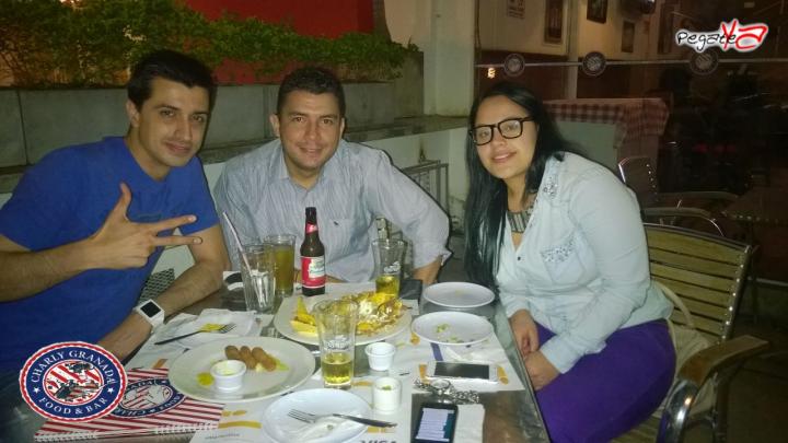 Foto 6 de Charly Food Bar - 3er FDS Nov 2014 en Charly Food Bar, Cali