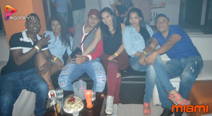 Foto 27 de Miami Bar - Amor y Amistad 2015 en Miami Bar Cali, Cali