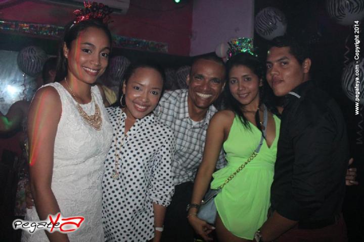 Foto 15 de BAHIA CLUB 20 Y 21 de SEPT 2014 en bahia club, Cartagena