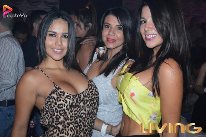 Foto 88 de Living - 1er & 2do Fds Octubre 2016 en Living Night Club, Cali