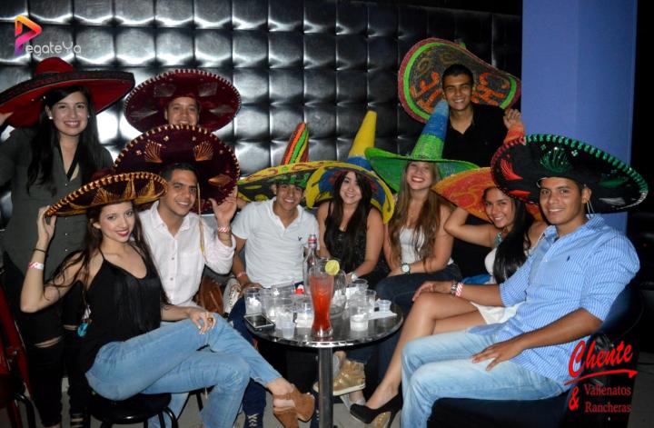 Foto 8 de Chente - 4to FDS Junio 2015 en CHENTE Vallenatos y Rancheras, Cali