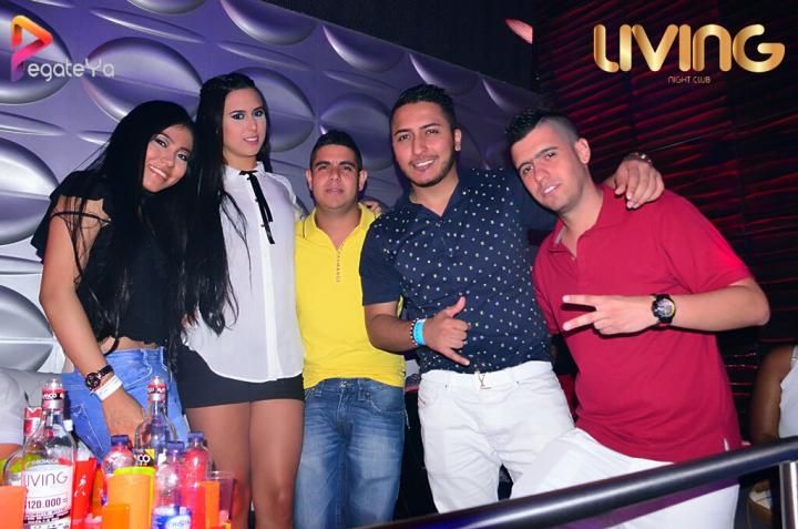 Foto 12 de Living Night Club - 2do fds Mayo 2016 en Living Night Club, Cali