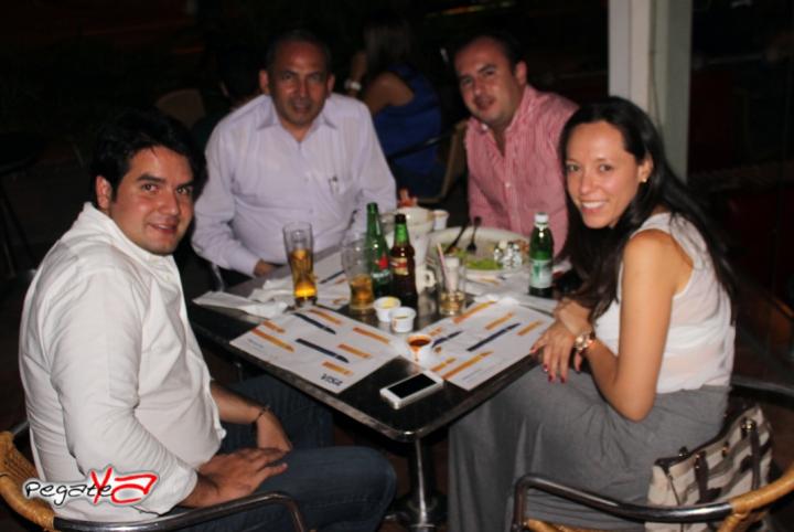 Foto 15 de Charly Food Bar - 3er FDS Octubre en Charly Food Bar, Cali