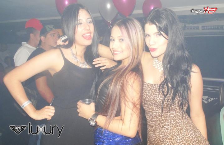 Foto 24 de Luxury - 3er FDS de Oct en Discoteca Luxury Medellin, Medellín