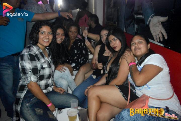 Foto 27 de Bailatino - 2do Fds Dic. 2016 en Bailatino - Bar, Cali