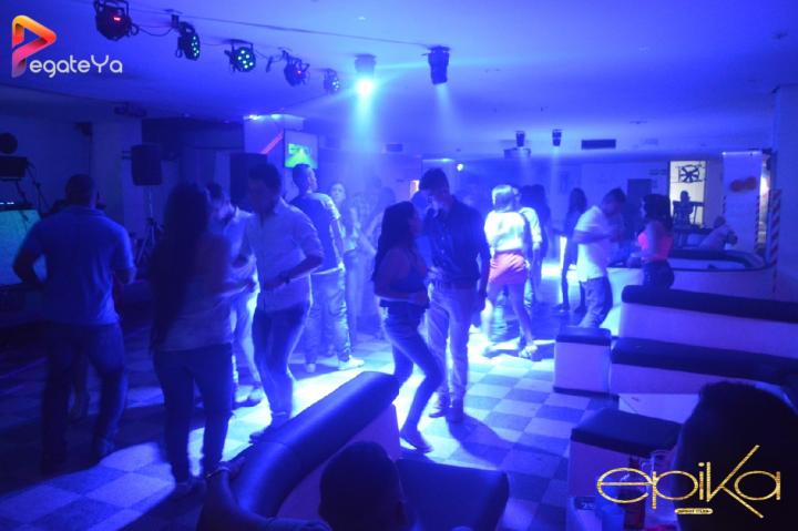 Foto 16 de Epika - 2do FDS Dic. 2016 en Epika Night Club, Cali