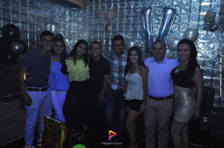 Foto 36 de Piso V - Sábado 6 de mayo de 2017 en Bar Piso V Bucaramanga, Bucaramanga