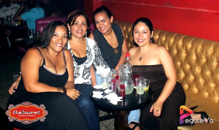Foto 11 de Kabaret - Febrero 21 del 2015 en Kabaret - Granada, Cali