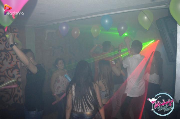 Foto 52 de Midaju - Feria 2015 en Midaju Bar