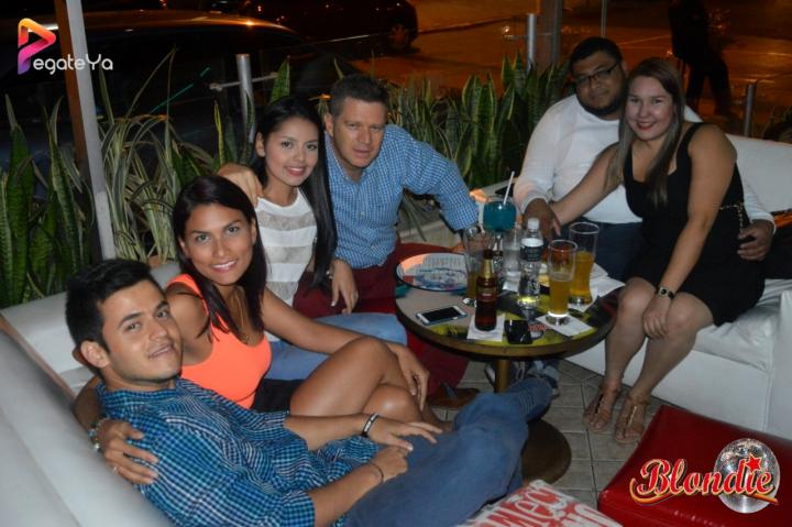 Foto 21 de Blondie - 4to FDS Enero 2016 en Blondie Bar Cali, Cali