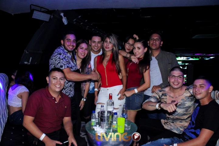 Foto 16 de Living - 5to Fds Julio 2017 en Living Night Club, Cali