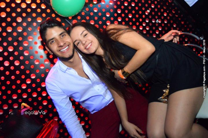 Foto 42 de Piso V - Sabado 14 de mayo 2016 en Bar Piso V Bucaramanga, Bucaramanga