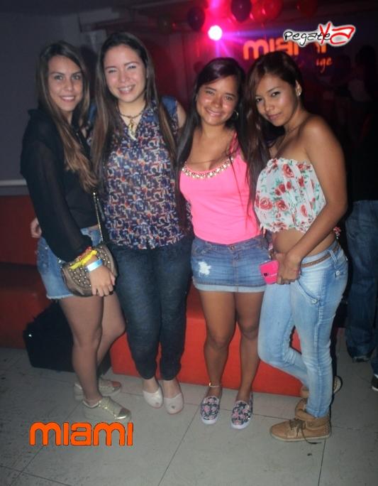 Foto 14 de Miami Bar - 4to FDS Oct 2014 en Miami Bar Cali, Cali