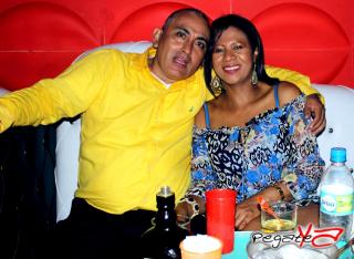 Foto 76 de Junio 08 del 2013 en Living Night Club, Cali