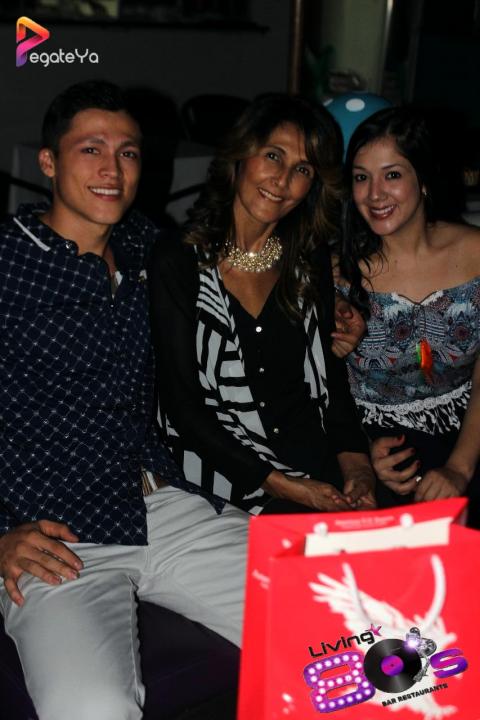 Foto 37 de Living 80´s - 3er & 4to Fds Marzo en Living Ochentas Cali, Cali