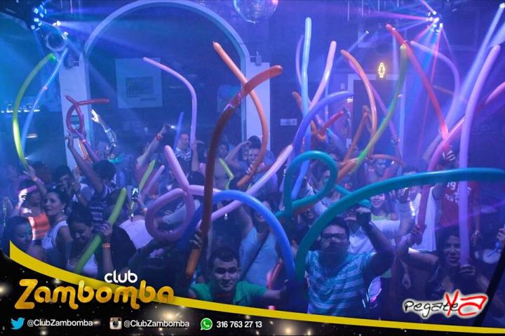 Foto 15 de Zambomba - Agosto 29 del 2014 en Club Zambomba, Cali
