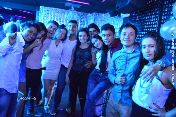 Foto 21 de BLING - sabado 28 Nov 2015 en Bar Bling Bucaramanga, Bucaramanga