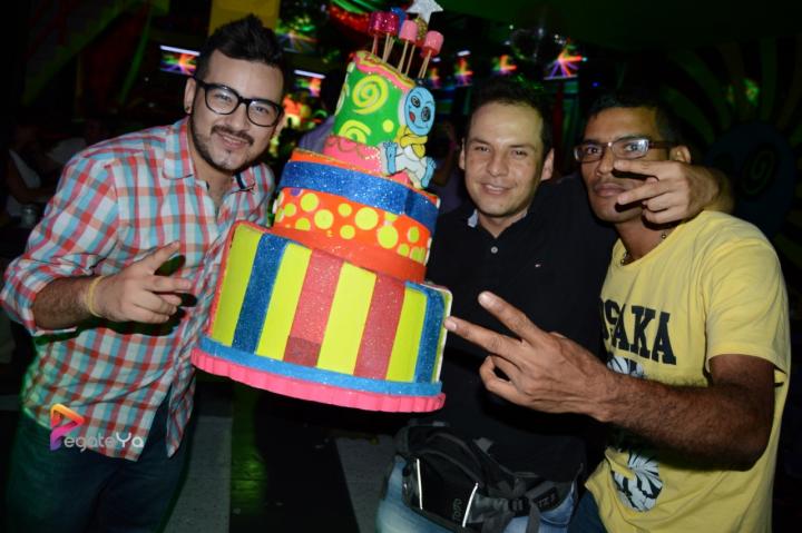 Foto 57 de El Manicomio sábado 27 de junio 2015 en Discoteca El Manicomio Bucaramanga, Bucaramanga