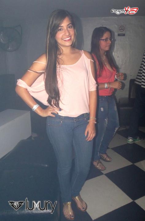 Foto 21 de Luxury - 2do FDS de Oct en Discoteca Luxury Medellin, Medellín
