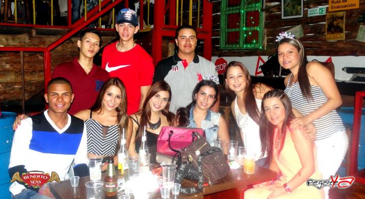 Foto 24 de Bendito Seas - Septiembre 13 en Discoteca Bendito Seas Medellin, Medellín