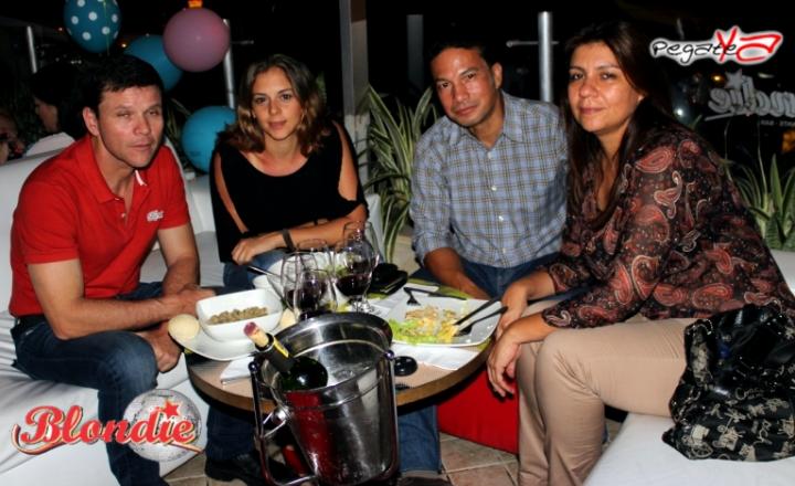 Foto 13 de Blondie - 5t0 FDS Nov 2014 en Blondie Bar Cali, Cali