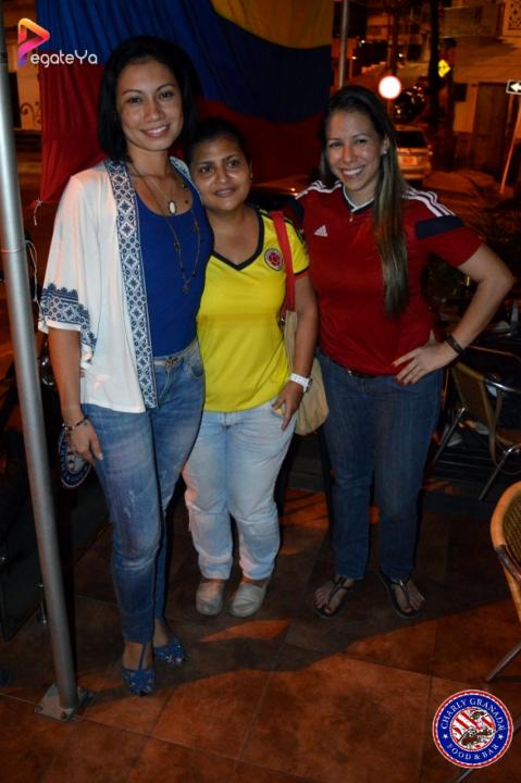 Foto 10 de Charly Granada - 4to FDS Junio 2015 en Charly, Cali