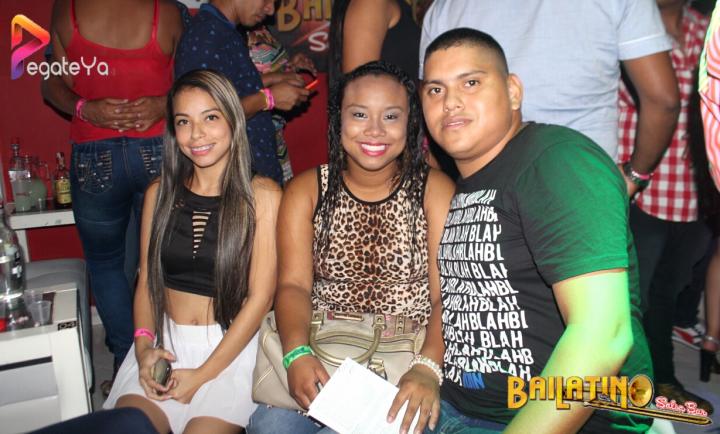 Foto 41 de Bailatino - 2do Fds Mayo 2016 en Bailatino - Bar, Cali