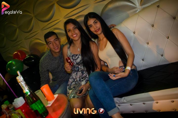 Foto 2 de Living - 2Do Fds Nov 2016 en Living Night Club, Cali