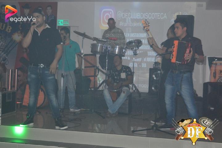 Foto 42 de DF DISCO CLUB - 3er FDS AGOSTO 2016 en El DF Club Discoteca