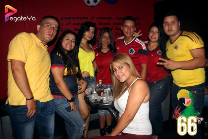 Foto 14 de La lora Bar - 1er Fds Junio 2016 en La Lora Bar, Cali