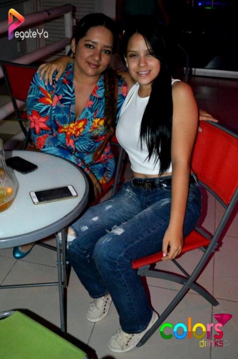 Foto 5 de Colors Dinks - 3er FDS Agosto 2015 en Colors Drinks