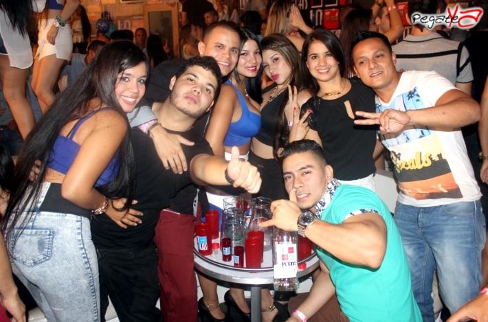 Foto 151 de Lolas Club - 4to FDS Nov 2014 en Lolas Club Menga Cali, Cali