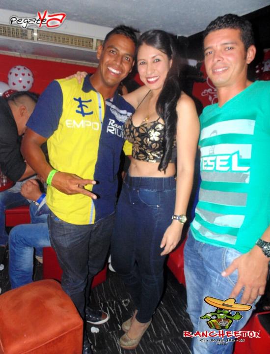 Foto 107 de Rancheeton - Amor y Amistad en Rancheton Cali, Cali