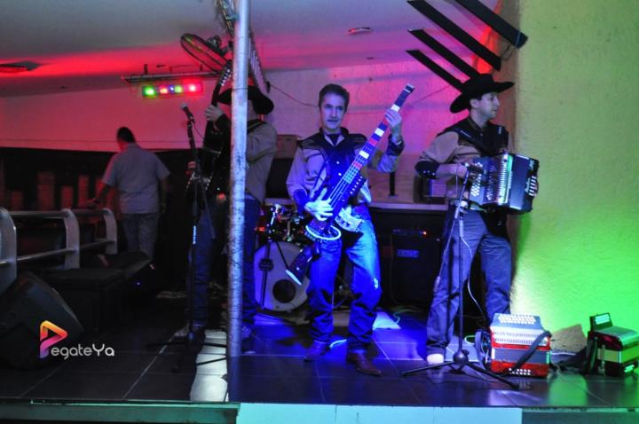 Foto 9 de New York sábado 18 de abril 2015 en Discoteca New York Bucaramanga, Bucaramanga